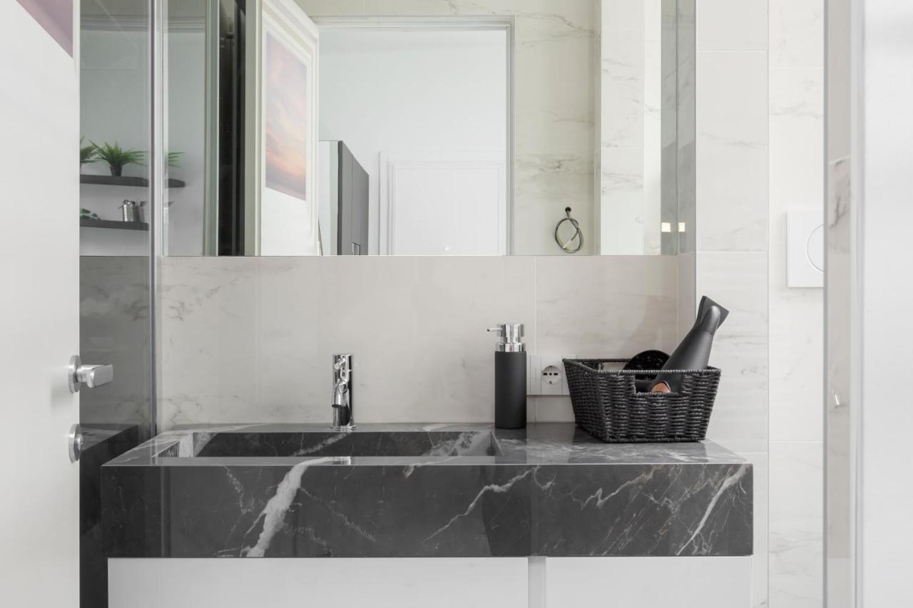 Nest For 2 In Milan Fashion District Via S Cecilia Apartment Екстериор снимка